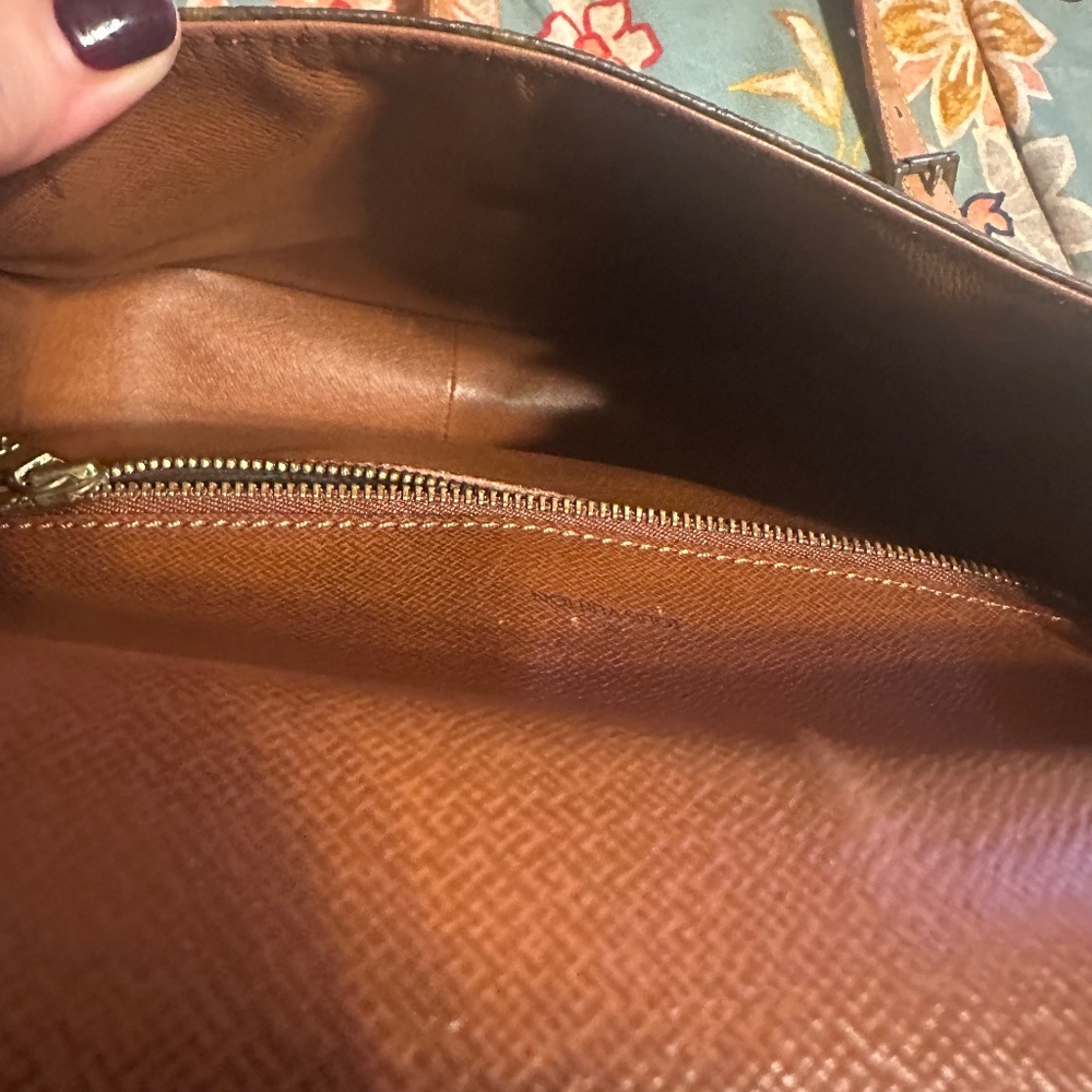 LV MONOGRAM ST. CLOUD - Picture 15 of 16